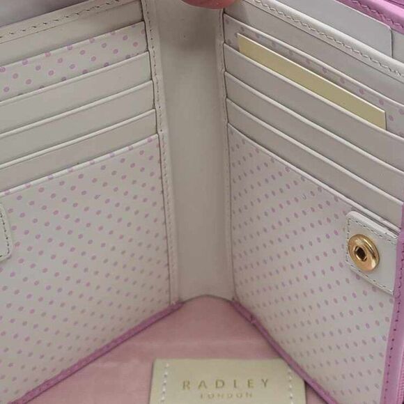 Radley London Leather Light Pink Heritage Dog Medium Bi Fold Wallet NWT! - Picture 3 of 7